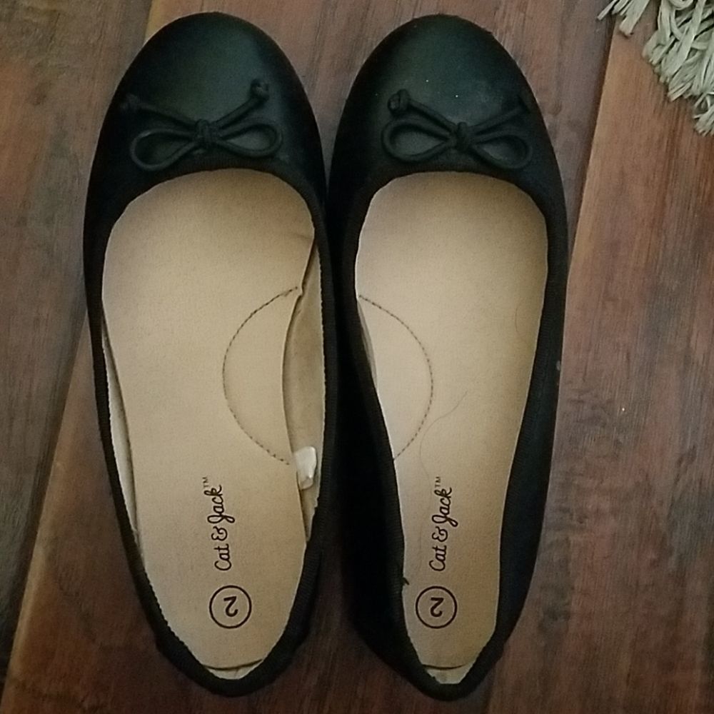 Cat & Jack Girls Black Dress Flats Size 2 Ballet Style Slip On